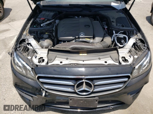 2020 Mercedes-Benz E-Class E 350 with VIN W1KZF8DB2LA768292, listed as a Copart auction lot 58987824 with 14,099 mi miles and Salvage Title. Bid and sale history available at carsss.com. Image 11.
