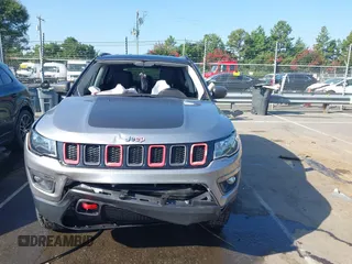 2018 Jeep Compass Trailhawk с VIN 3C4NJDDB3JT348272, выставлен на аукционе IAAI как лот 42769022 с пробегом 129 984 миль миль и . История ставок и продаж доступна на DreamBid. Изображение 12.