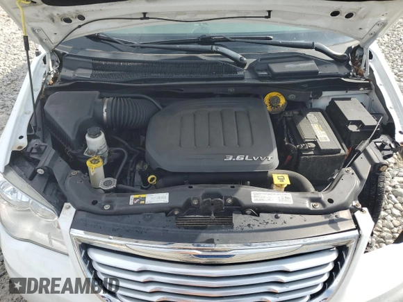 2014 Chrysler Town & Country Touring with VIN 2C4RC1BG3ER324409, listed as a Copart auction lot 53997885 with 197,620 mi miles and Salvage Title. Bid and sale history available at carsss.com. Image 12.
