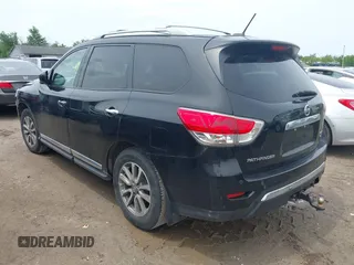 2013 Nissan Pathfinder Platinum with VIN 5N1AR2MM9DC605668, listed as a IAAI auction lot 42528542 with 142,956 mi miles and . Bid and sale history available at DreamBid. Image 3.