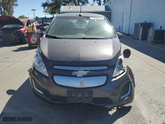 2014 Chevrolet Spark EV LT with VIN KL8CL6S01EC463400, listed as a Copart auction lot 71049924 with 66666 miles and Salvage Title. Bid and sale history available at carsss.com. Image 5.