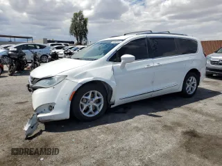 2017 Chrysler Pacifica Touring L Plus with VIN 2C4RC1EGXHR518841, listed as a Copart auction lot 54969455 with 130,902 mi miles and Clean Title. Bid and sale history available at DreamBid. Image 1.