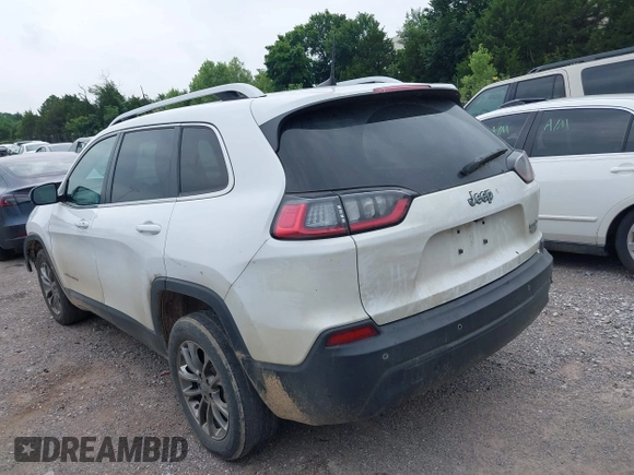 2021 Jeep Cherokee Altitude with VIN 1C4PJLLB8MD103661, listed as a IAAI auction lot 39517776 with 95,292 mi miles. Bid and sale history available at carsss.com. Image 3.