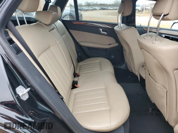 2011 Mercedes-Benz E 350 Luxury with VIN WDDHH8HBXBA487243, listed as a Copart auction lot 48309135 with 130,920 mi miles and Salvage Title. Bid and sale history available at DreamBid. Image 11.