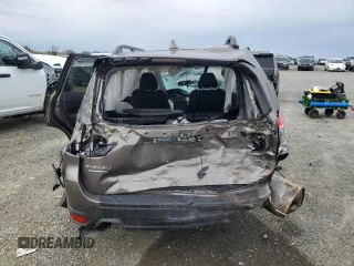 2020 Subaru Forester Premium with VIN JF2SKAJCXLH430532, listed as a Copart auction lot 45912835 with 0 mi miles and Non Repairable. Bid and sale history available at carsss.com. Image 6.