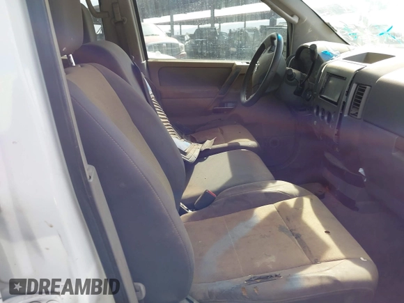 2004 Nissan Titan LE with VIN 1N6AA07AX4N550974, listed as a IAAI auction lot 41540911 with 252,999 mi miles and . Bid and sale history available at DreamBid. Image 5.