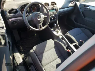 2012 Volkswagen Golf z VIN WVWBB7AJ9CW238837, wystawiony jako Copart lot #55990855 z przebiegiem 112 667 mil mil oraz Szkoda całkowita • Salvage title. Historia ofert i sprzedaży dostępna na DreamBid. Obrazek 8.