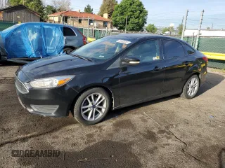 2018 Ford Focus SE z VIN 1FADP3F22JL278105, wystawiony jako Copart lot #65993885 z przebiegiem 82 820 mil mil oraz Szkoda całkowita • Salvage title. Historia ofert i sprzedaży dostępna na DreamBid. Obrazek 1.