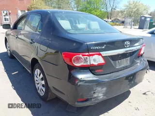 2013 Toyota Corolla L with VIN 2T1BU4EE2DC974695, listed as a IAAI auction lot 42115009 with 245,023 mi miles. Bid and sale history available at carsss.com. Image 3.