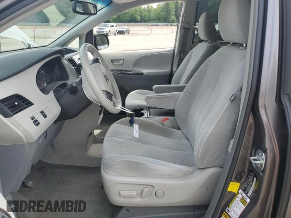 2011 Toyota Sienna LE AAS with VIN 5TDKK3DC4BS162352, listed as a Copart auction lot 56038945 with 181,678 mi miles and Salvage Title. Bid and sale history available at DreamBid. Image 7.