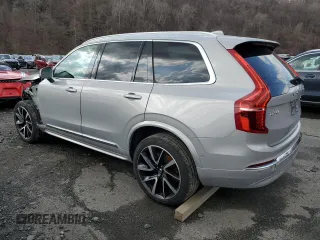 2024 Volvo XC90 Plus Bright Theme with VIN YV4L12PE8R1173048, listed as a Copart auction lot 51423415 with 13,738 mi miles and Salvage Title. Bid and sale history available at carsss.com. Image 2.