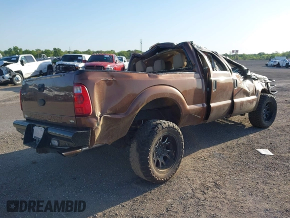 2011 Ford F-250 XL z VIN 1FT7W2B69BEC19829, wystawiony jako IAAI lot #42643088 z przebiegiem 196 724 mil mil oraz . Historia ofert i sprzedaży dostępna na DreamBid. Obrazek 4.