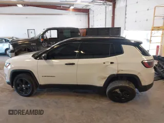 2018 Jeep Compass Latitude с VIN 3C4NJDBBXJT349731, выставлен на аукционе IAAI как лот 42564250 с пробегом 72 303 миль миль и . История ставок и продаж доступна на DreamBid. Изображение 14.
