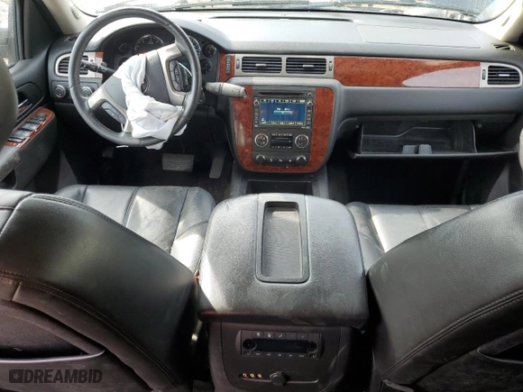 2011 Chevrolet Suburban LT with VIN 1GNSKJE35BR354954, listed as a Copart auction lot 53772825 with 202,016 mi miles and Clean Title. Bid and sale history available at carsss.com. Image 8.