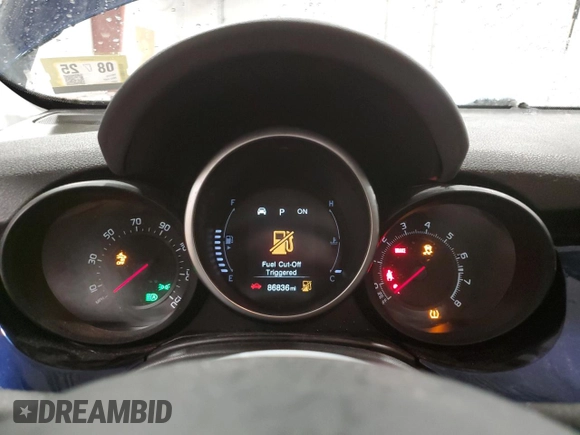 2017 FIAT 500X Lounge z VIN ZFBCFYDB5HP597173, wystawiony jako Copart lot #47763985 z przebiegiem 86 836 mil mil oraz Szkoda całkowita • Salvage title. Historia ofert i sprzedaży dostępna na DreamBid. Obrazek 9.