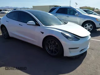 2022 Tesla Model 3 Long Range z VIN 5YJ3E1EB3NF348267, wystawiony jako IAAI lot #42323616 z przebiegiem Nie podano mil oraz . Historia ofert i sprzedaży dostępna na DreamBid. Obrazek 1.