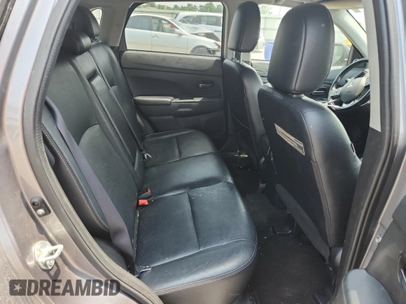 2016 Mitsubishi Outlander SEL z VIN JA4AP4AW1GZ024138, wystawiony jako Copart lot #59538975 z przebiegiem 163 661 mil mil oraz Czysty tytuł • Clean title. Historia ofert i sprzedaży dostępna na DreamBid. Obrazek 10.