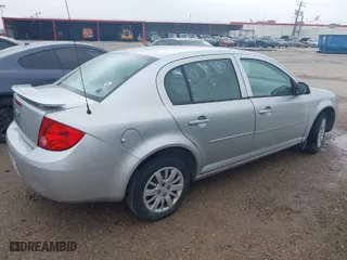 2010 Chevrolet Cobalt LT w/1LT with VIN 1G1AD5F58A7152392, listed as a IAAI auction lot 41713556 with 147,983 mi miles. Bid and sale history available at carsss.com. Image 4.