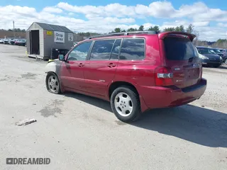 2007 Toyota Highlander w/3rd Row with VIN JTEEP21A170228132, listed as a IAAI auction lot 41900827 with 257,410 mi miles. Bid and sale history available at carsss.com. Image 3.