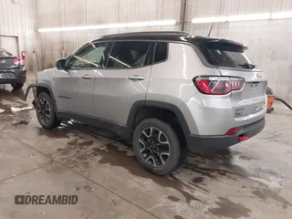 2019 Jeep Compass Trailhawk with VIN 3C4NJDDB8KT667863, listed as a IAAI auction lot 41944001 with 80,635 mi miles and . Bid and sale history available at DreamBid. Image 3.