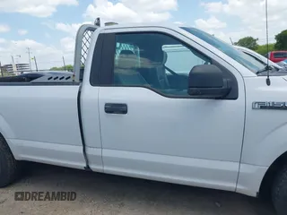 2018 Ford F-150 XL with VIN 1FTMF1CB9JKE60752, listed as a IAAI auction lot 42546643 with 28,346 mi miles and . Bid and sale history available at DreamBid. Image 13.