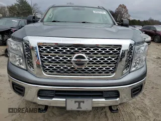 2018 Nissan Titan XD SV with VIN 1N6AA1F44JN533990, listed as a Copart auction lot 84935134 with 122,148 mi miles and Salvage Title. Bid and sale history available at carsss.com. Image 5.