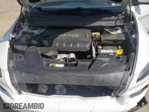 2018 Jeep Cherokee Latitude with VIN 1C4PJLCBXJD595248, listed as a Copart auction lot 54153555 with 152,258 mi miles and Salvage title. Bid and sale history available at DreamBid. Image 12.