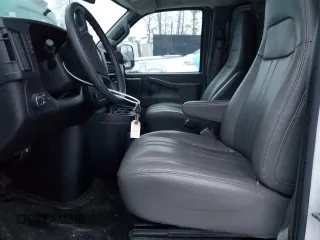 2019 Chevrolet Express Cargo Van with VIN 1GCWGBFP2K1182089, listed as a Copart auction lot 83420944 with 148,415 mi miles and Salvage Title. Bid and sale history available at carsss.com. Image 7.