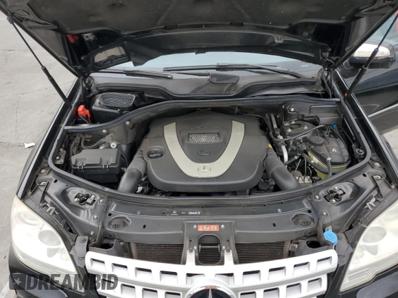 2009 Mercedes-Benz M 3.5L with VIN 4JGBB56E89A524440, listed as a Copart auction lot 43082805 with 185,084 mi miles and Salvage Title. Bid and sale history available at carsss.com. Image 12.
