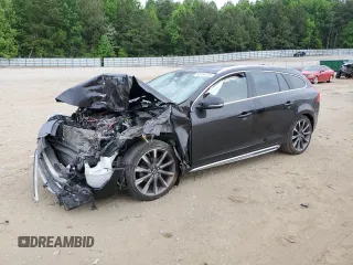 2015 Volvo V60 T5 Drive-E Premier with VIN YV140MEB0F1187353, listed as a Copart auction lot 52724014 with 133,236 mi miles and Salvage Title. Bid and sale history available at carsss.com. Image 1.
