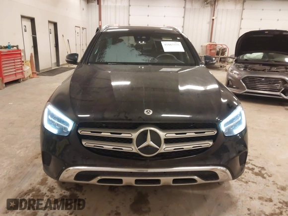 2022 Mercedes-Benz GLC 300 with VIN W1N0G8EB8NV370264, listed as a IAAI auction lot 41867375 with 16,548 mi miles and . Bid and sale history available at DreamBid. Image 12.
