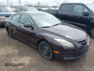 2010 Mazda 6 i Sport with VIN 1YVHZ8BHXA5M40557, listed as a IAAI auction lot 41865949 with 185,220 mi miles. Bid and sale history available at carsss.com. Image 1.