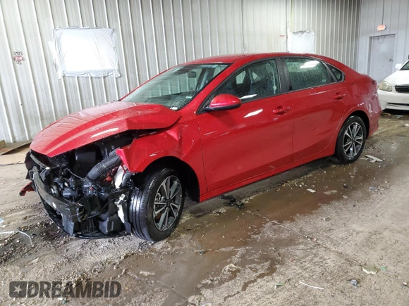 2024 Kia Forte LXS with VIN 3KPF24AD8RE763630, listed as a Copart auction lot 51817935 with 21,424 mi miles and Non Repairable. Bid and sale history available at carsss.com. Image 1.
