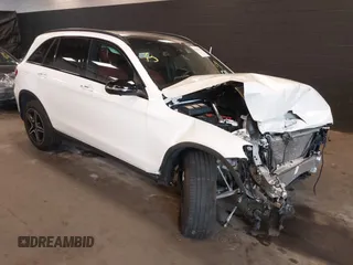 2022 Mercedes-Benz GLC 300 with VIN W1N0G8EB2NV351757, listed as a IAAI auction lot 42097931 with 42,930 mi miles and . Bid and sale history available at DreamBid. Image 1.