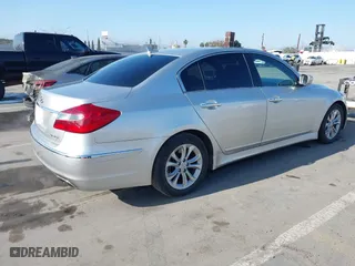 2013 Hyundai Genesis 3.8L with VIN KMHGC4DD2DU235455, listed as a IAAI auction lot 42024961 with 91,673 mi miles. Bid and sale history available at carsss.com. Image 4.