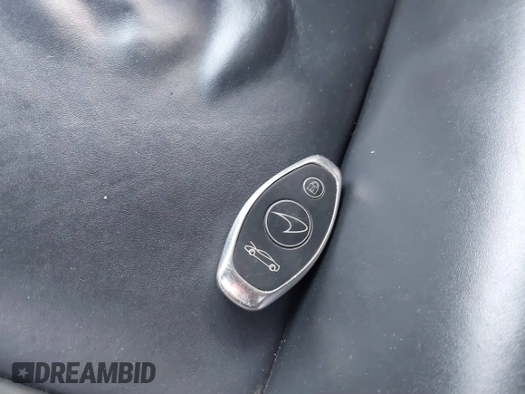 2019 McLaren 570S z VIN SBM13FAA2KW006203, wystawiony jako IAAI lot #40915548 z przebiegiem Nie podano mil oraz . Historia ofert i sprzedaży dostępna na DreamBid. Obrazek 11.