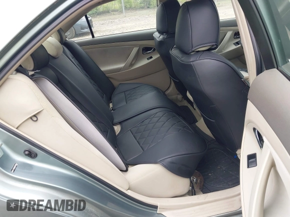 2007 Toyota Camry CE z VIN 4T1BE46K67U709282, wystawiony jako IAAI lot #42534594 z przebiegiem 156 794 mil mil oraz . Historia ofert i sprzedaży dostępna na DreamBid. Obrazek 8.
