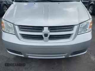 2009 Dodge Grand Caravan SE z VIN 1D8HN44E99B502171, wystawiony jako IAAI lot #42267604 z przebiegiem 166 131 mil mil oraz . Historia ofert i sprzedaży dostępna na DreamBid. Obrazek 6.