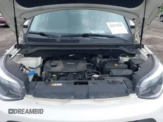 2019 Kia Soul z VIN KNDJN2A20K7656081, wystawiony jako IAAI lot #42272939 z przebiegiem 140 223 mil mil oraz . Historia ofert i sprzedaży dostępna na DreamBid. Obrazek 10.