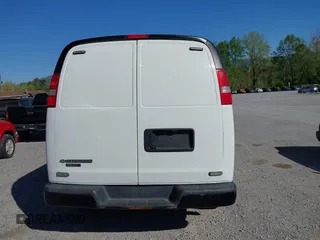 2017 Chevrolet Express Cargo with VIN 1GCZGHFF2H1117517, listed as a IAAI auction lot 42126231 with 289,653 mi miles and . Bid and sale history available at DreamBid. Image 17.