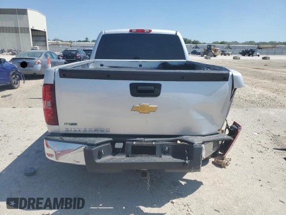 2012 Chevrolet Silverado 1500 Work Truck with VIN 1GCRKPE73CZ225142, listed as a Copart auction lot 69881334 with 192,536 mi miles and Salvage Title. Bid and sale history available at DreamBid. Image 6.