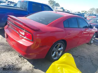 2011 Dodge Charger RT Plus with VIN 2B3CL5CT8BH503010, listed as a IAAI auction lot 41649338 with 176,233 mi miles. Bid and sale history available at carsss.com. Image 4.