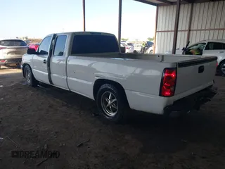 2006 Chevrolet Silverado 1500 Work Truck with VIN 1GCEC19T46E148194, listed as a IAAI auction lot 41995818 with 198,459 mi miles and . Bid and sale history available at DreamBid. Image 3.