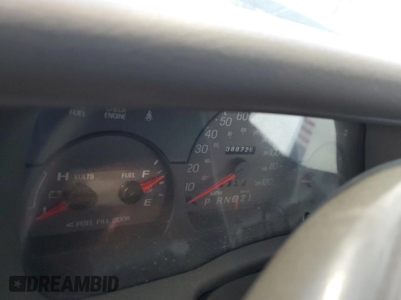 2000 Mercury Grand Marquis LS z VIN 2MEFM75W9YX660599, wystawiony jako Copart lot #52620225 z przebiegiem 88 726 mil mil oraz Szkoda całkowita • Salvage title. Historia ofert i sprzedaży dostępna na DreamBid. Obrazek 9.