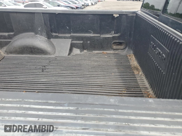 2004 Ford F-150 XL с VIN 1FTRF12W74NB36566, выставлен на аукционе Copart как лот 59766165 с пробегом 168 020 миль миль и Списание • Salvage title. История ставок и продаж доступна на DreamBid. Изображение 10.