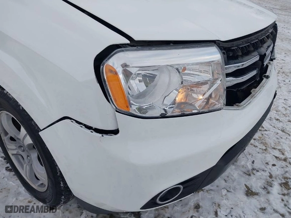 2014 Honda Pilot EX-L with VIN 5FNYF4H52EB028447, listed as a IAAI auction lot 41384433 with 117,677 mi miles. Bid and sale history available at carsss.com. Image 18.