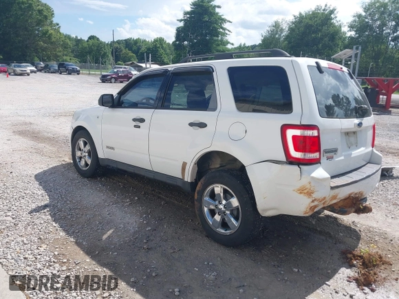 2008 Ford Escape XLT with VIN 1FMCU03168KD51111, listed as a IAAI auction lot 42523942 with 123,203 mi miles and . Bid and sale history available at DreamBid. Image 3.