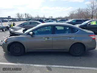 2015 Nissan Sentra S with VIN 3N1AB7AP5FY333346, listed as a IAAI auction lot 41741463 with 130,150 mi miles. Bid and sale history available at carsss.com. Image 14.