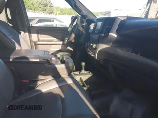 2022 Ram 2500 Tradesman with VIN 3C6UR5HJ3NG202553, listed as a IAAI auction lot 42425364 with 136,738 mi miles and . Bid and sale history available at DreamBid. Image 5.