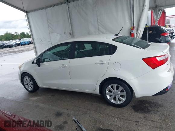 2014 Kia Rio EX z VIN KNADN4A38E6339206, wystawiony jako IAAI lot #41972283 z przebiegiem 95 993 mil mil oraz . Historia ofert i sprzedaży dostępna na DreamBid. Obrazek 14.